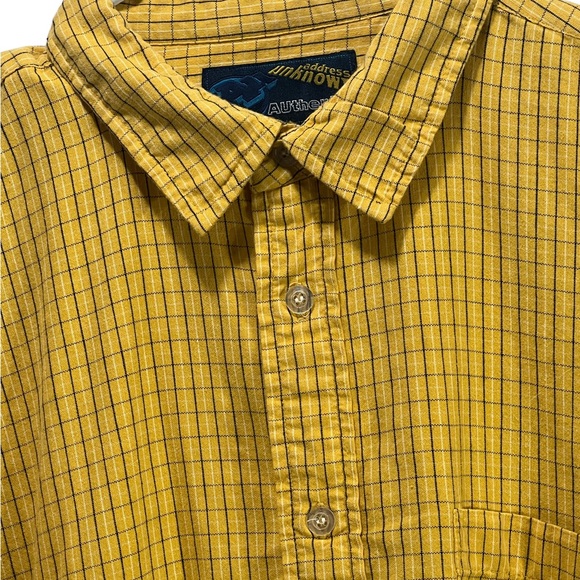 ADDRESS UNKNOWN AUTHENTIC, XL, BLACK /YELLOW, LONG SLEEVE BUTTON DOWN. - Picture 4 of 9